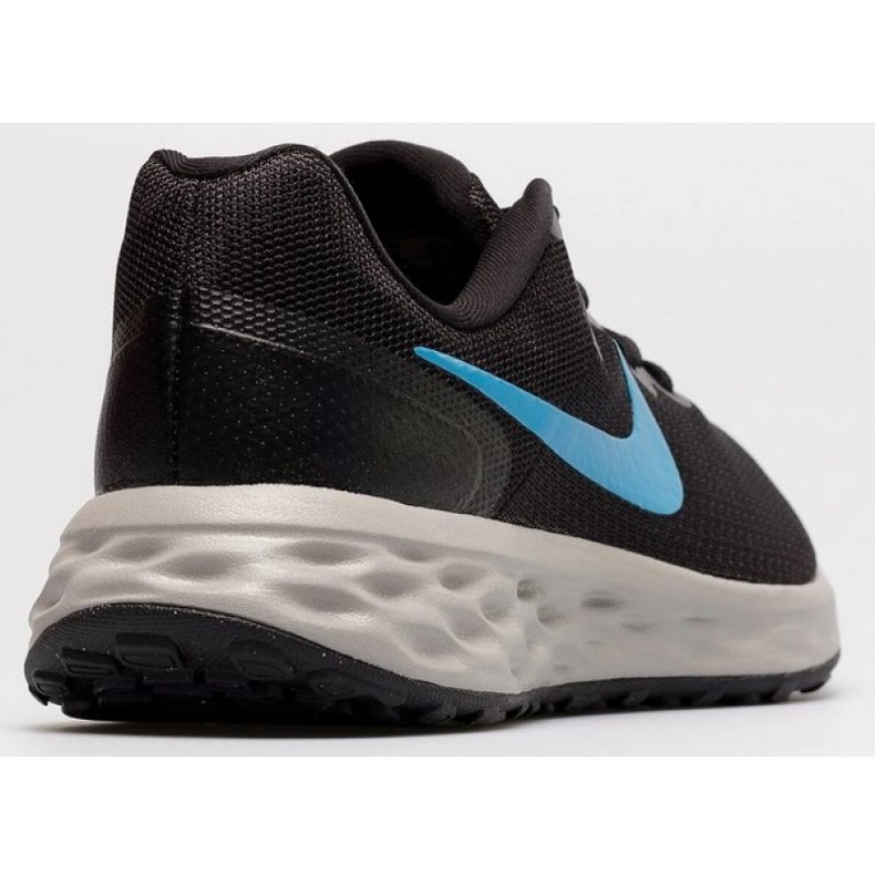 Chaussures de running Nike Revolution 6 Next Nature M DC3728-012 le noir 1