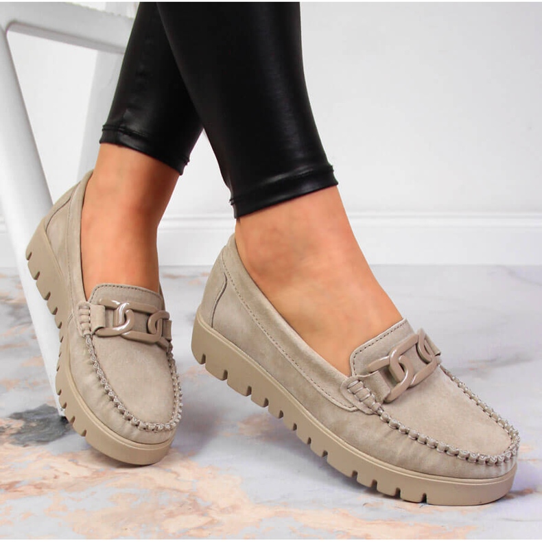 Mocassins en cuir pour femmes sur la plate-forme beige Filippo DP3334 1