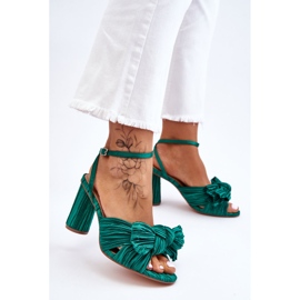 Sandales à talons hauts Callum vertes à la mode avec un nœud 4