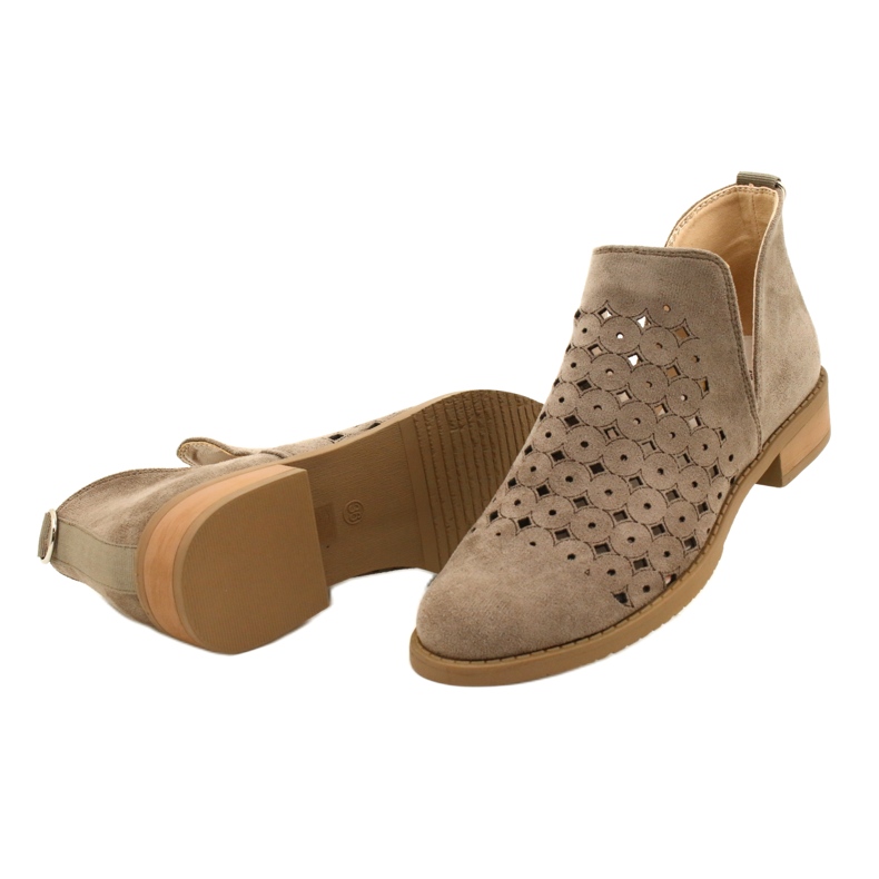 DASZYŃSKI Bottines En Daim Ajouré Avec Une Coupe Carine beige brun 5