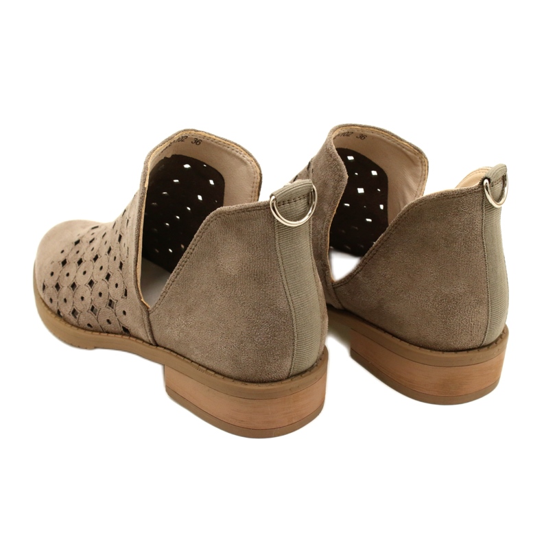 DASZYŃSKI Bottines En Daim Ajouré Avec Une Coupe Carine beige brun 7