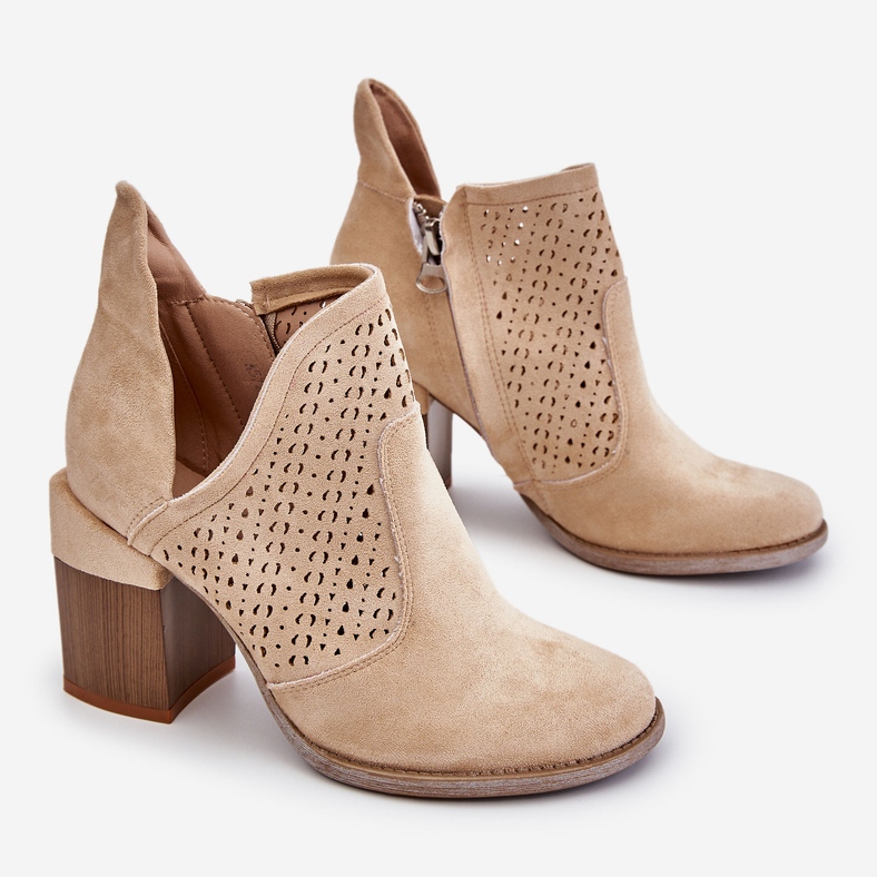 PM1 Bottes découpées en daim beige clair Layne 1