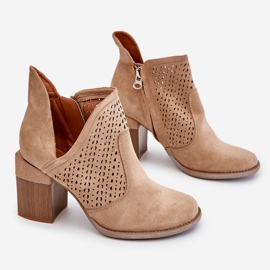 PM1 Bottes découpées en daim beige Layne 2
