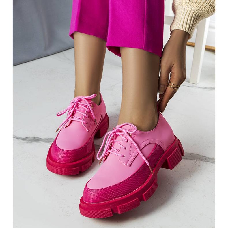 BM Chaussures roses à semelle massive de Kay 1 BM Chaussures roses à semelle massive de Kay 1