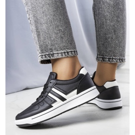 BM Baskets noires avec empiècements blancs Olympia le noir 1