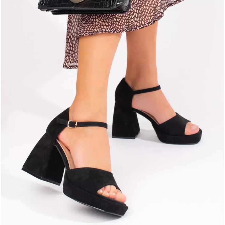 Sandales à talons en daim noir Vinceza 1