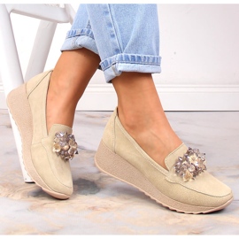 Mocassins compensés en cuir pour femme avec cristaux Filippo beige DP4563/23 1 Mocassins compensés en cuir pour femme avec cristaux Filippo beige DP4563/23 1