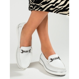 Mocassins classiques en cuir pour femmes Vinceza blanc blanche 2 Mocassins classiques en cuir pour femmes Vinceza blanc blanche 2