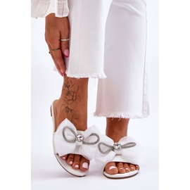 Chaussons Femme Avec Noeud Et Strass Blanc Jolene blanche 1