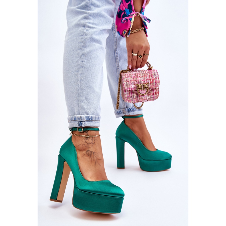 BM Escarpins à la mode sur un talon haut vert Hayden 2