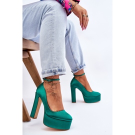 BM Escarpins à la mode sur un talon haut vert Hayden 6
