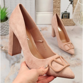 Escarpins à talons en daim beige Vinceza 2246 2