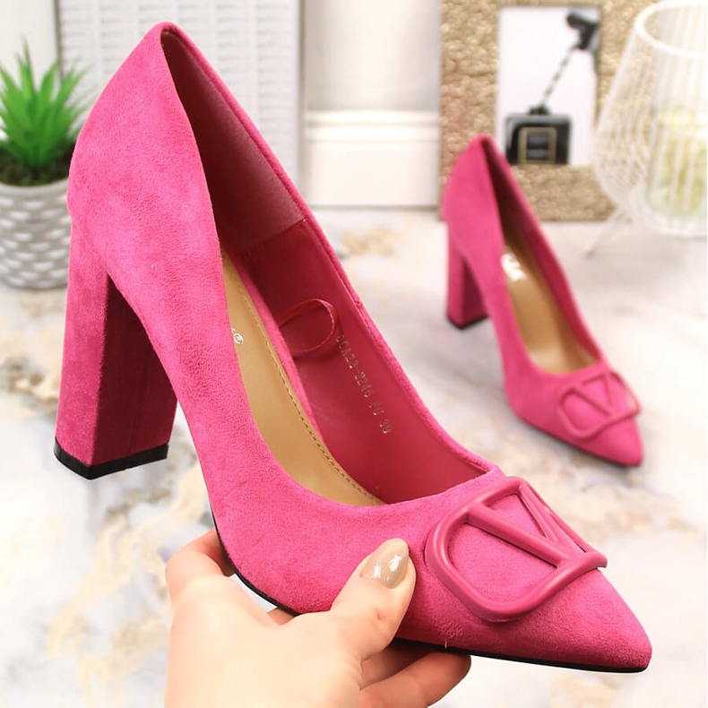 Escarpins à talons en daim fuchsia Vinceza 2246 rose 1