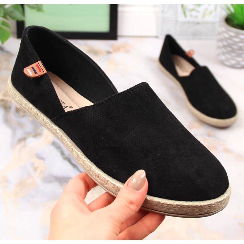 Espadrilles à enfiler pour femmes noires Vinceza 34591 1