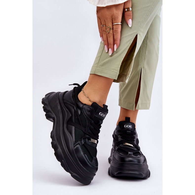Chaussures De Sport Sur Une Plateforme Massive GOE LL2N4030 Noir 2