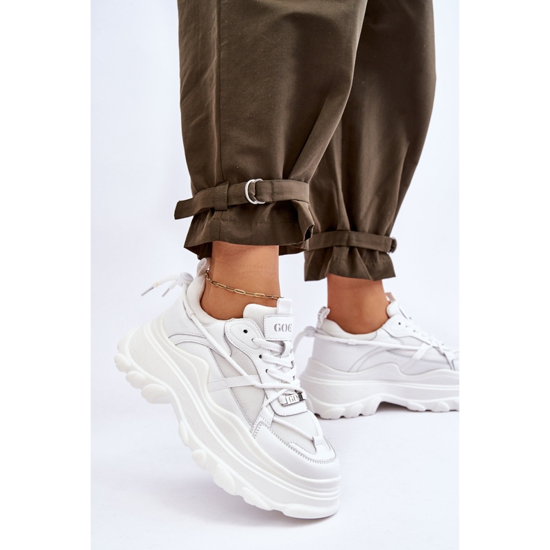Chaussures De Sport Sur Une Plateforme Massive GOE LL2N4029 Blanc blanche 2