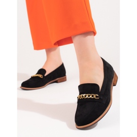 Mocassins classiques avec une chaîne Shelovet en daim noir le noir 1