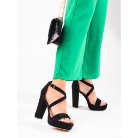 Sandales noires à talons hauts Shelovet le noir 1