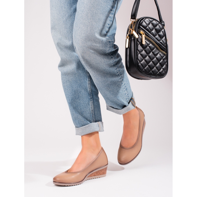 W. Potocki Escarpins compensés beiges pour femmes de chez Potocki 2 W. Potocki Escarpins compensés beiges pour femmes de chez Potocki 2