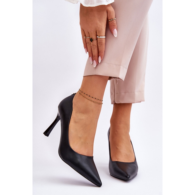 Vinceza Talons Hauts Classiques En Cuir Noir Kelsey le noir 1