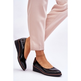 Vinceza Escarpins Compensés Classiques En Cuir Verni Noir Paola le noir 2 Vinceza Escarpins Compensés Classiques En Cuir Verni Noir Paola le noir 2