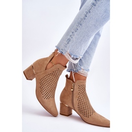 Vinceza Boots en daim ajouré avec découpe sur talon Blakely beige 4