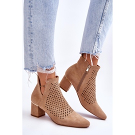 Vinceza Boots en daim ajouré avec découpe sur talon Blakely beige 5