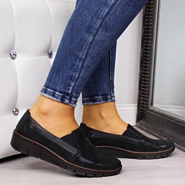 Chaussures femme en cuir, slip-on noir Helios 350 2