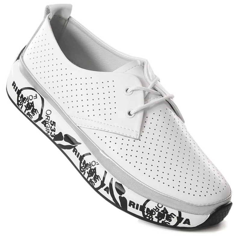 Chaussures en cuir pour femmes sur la plate-forme blanche T.Sokolski W23-29 1 Chaussures en cuir pour femmes sur la plate-forme blanche T.Sokolski W23-29 1