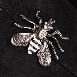 Pantoufles noires pour femmes sur un confortable talon compensé Shelovet le noir 1