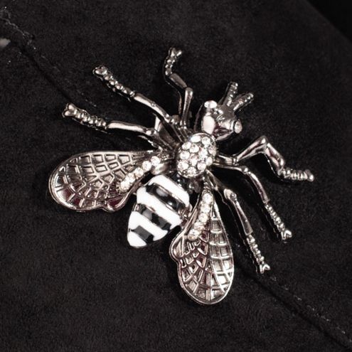 Pantoufles noires pour femmes sur un confortable talon compensé Shelovet 1