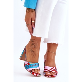 FS1 Chaussons Talons Motifs Femme Bleu Adelise beige rouge rose 2 FS1 Chaussons Talons Motifs Femme Bleu Adelise beige rouge rose 2