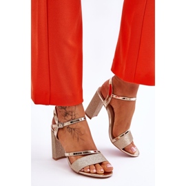 Vinceza Sandales à talons hauts Alicia dorées brillantes 2