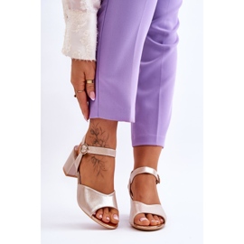 Vinceza Sandales en cuir confortables sur un talon doré Bellamy 1