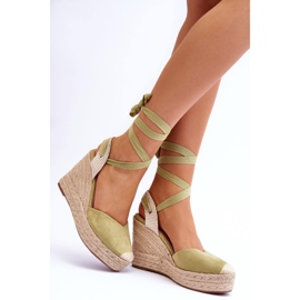 Sandales Attachées Sur Un Haut Compensé Vert Lendy 2