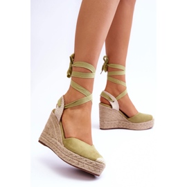 Sandales Attachées Sur Un Haut Compensé Vert Lendy 3