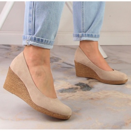Escarpins compensés en daim beige femme Potocki SZ12024 2