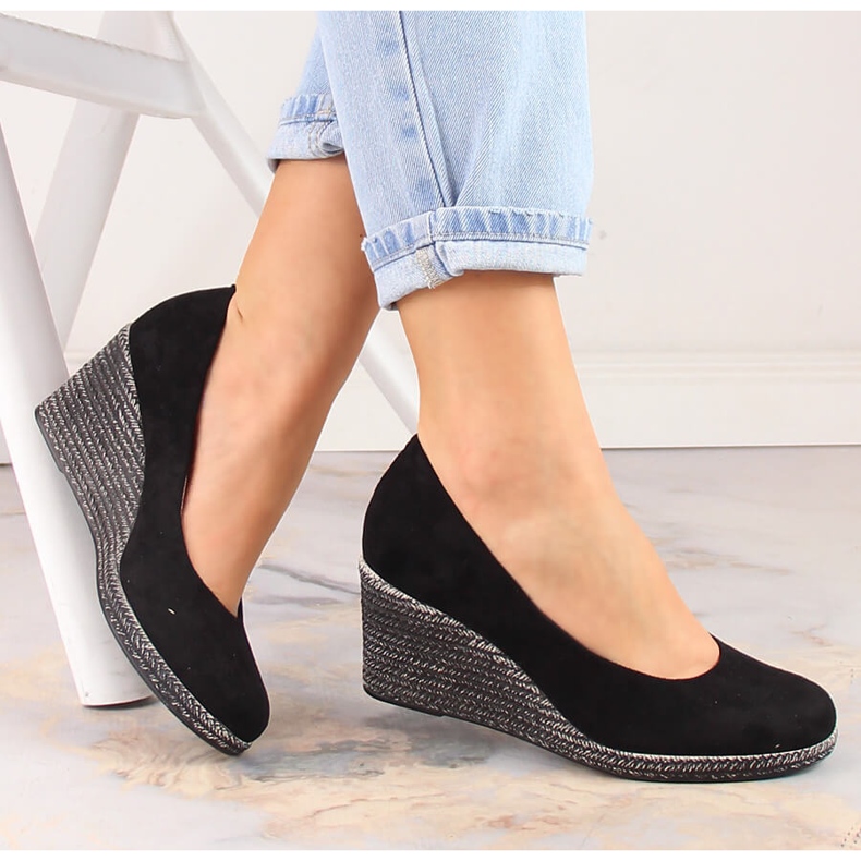 Escarpins compensés en daim noir pour femme Potocki SZ12024 le noir 1