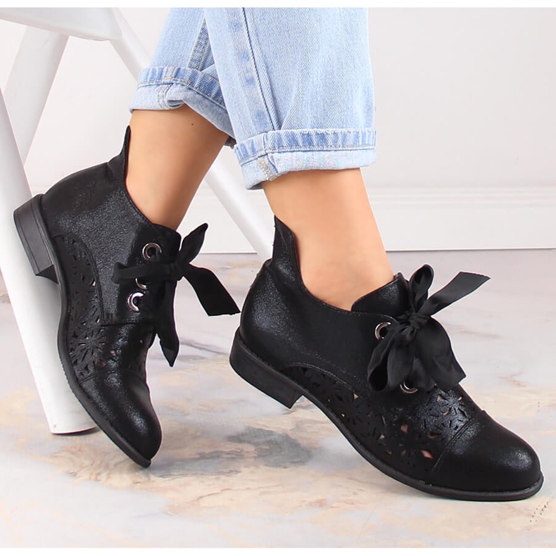 Bottines noires plates ajourées femme Jezzi ASA142-6A le noir 1