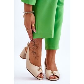 Sandales en cuir à talons hauts Hette beiges à la mode 1