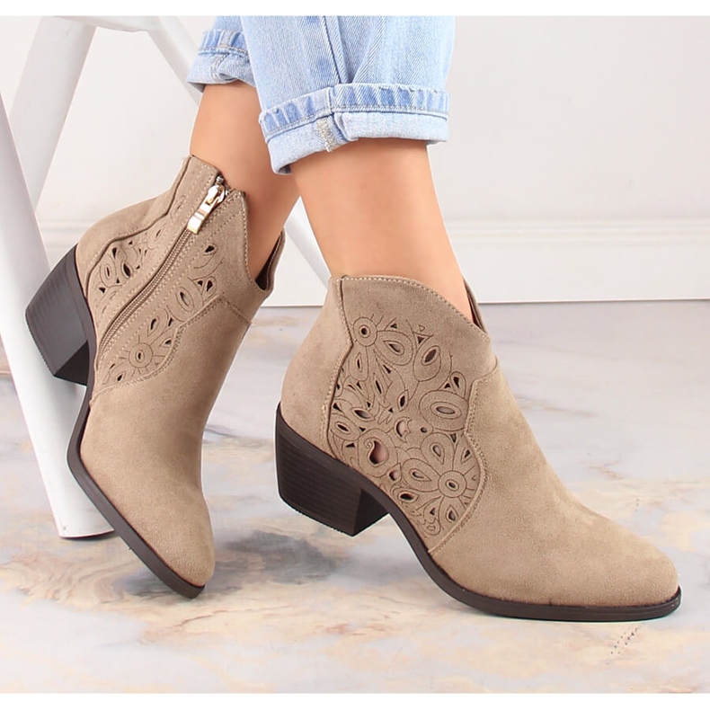 Santiags femme daim ajouré beige Jezzi RMR1921-42 1