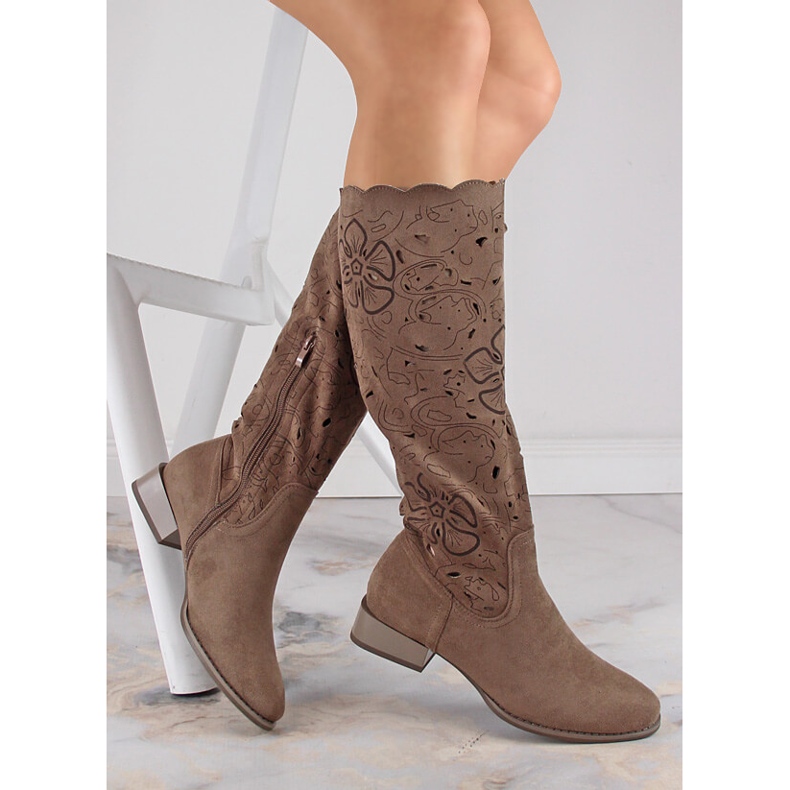 M. DASZYŃSKI Bottes de printemps en daim ajouré pour femme marron M.Daszyński SA197-18 brun 1
