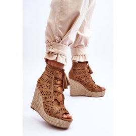 Bottines Compensées Ajourées Daim Camel Berthe beige 2