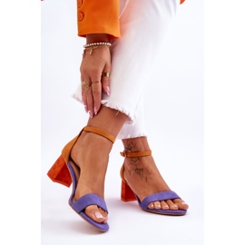 FB1 Sandales à talons bas en daim violet et jaune Quincy 2