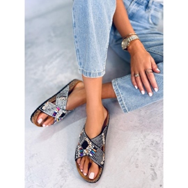 PA1 Claquettes en liège perlé noir Rezai 2