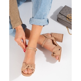 Sandales à bloc en daim beige Vinceza 1