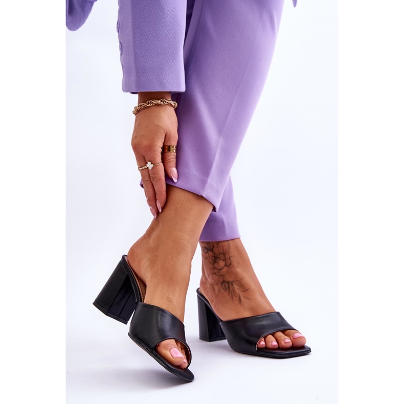 Chaussons Classiques en Cuir pour Femme Noir Loara 2