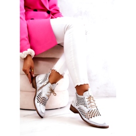 Boots Cuir Ajouré Nicole 2704/005 Blanc et Argent 3