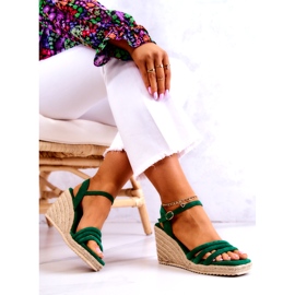 FJ1 Sandales compensées en daim vert Louisiane 6