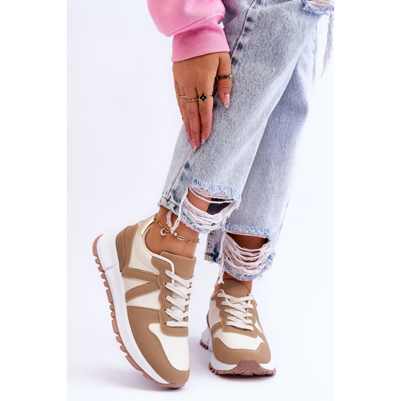 Chaussures de sport Elliot beiges basses pour femmes 1